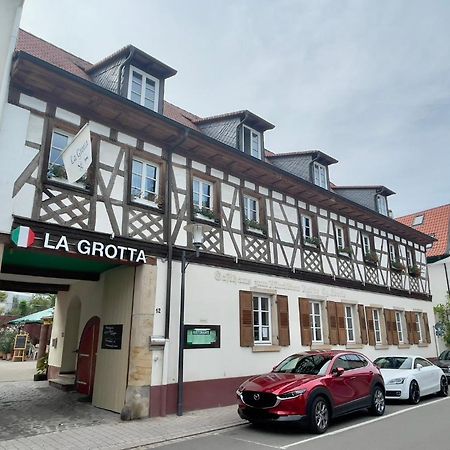 Hotel - Ristorante La Grotta スパイヤー エクステリア 写真